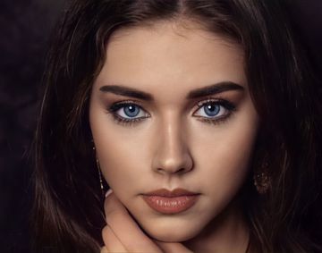 Как делается липофилинг под глазами?
